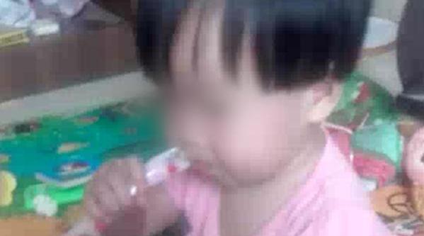 视频-广西1岁半孩子在小三家身亡后续：第三方机构尸检报告系家暴致死