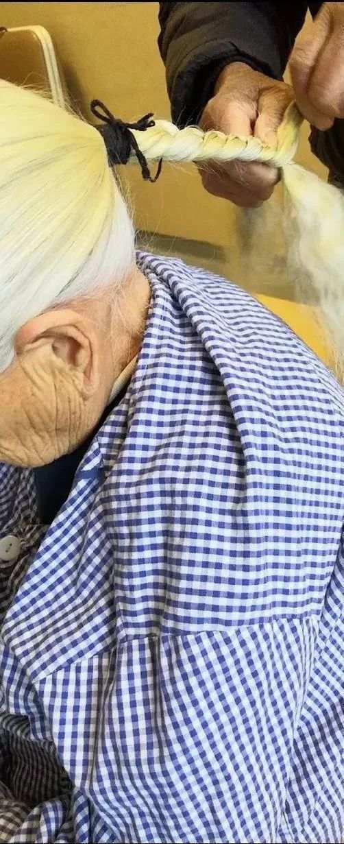 孫女小高說,從自己懂事起
