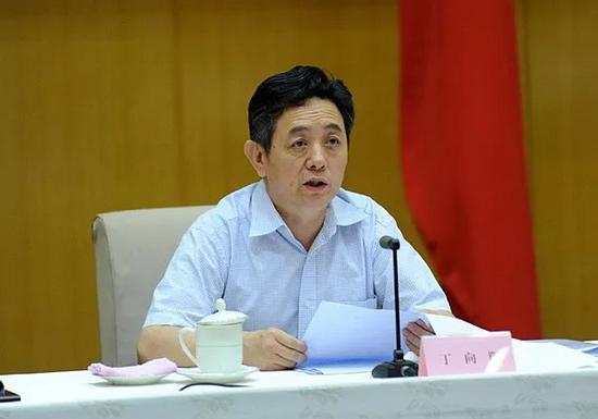 丁向阳是谁的秘书