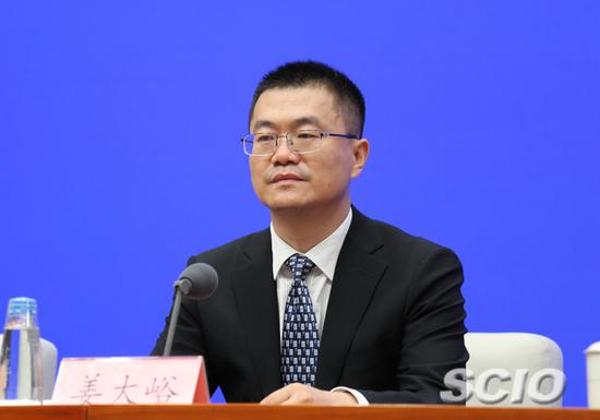 国新办新闻发布会 财政部农业农村司负责人姜大峪(张馨 摄)