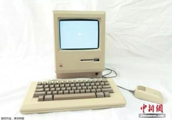  图为1984年生产的电脑。