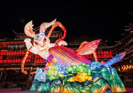 春节消费市场扫描：暖意、团圆与信心