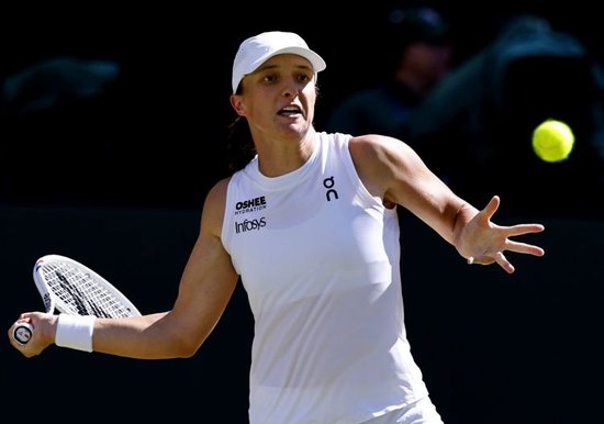 澳网女单第四轮：斯瓦泰克2-0轻取英格利斯，连续6个大满贯进8强
