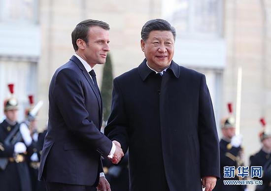 3月25日，国家主席习近平在巴黎爱丽舍宫同法国总统马克龙会谈。 新华社记者 鞠鹏 摄
