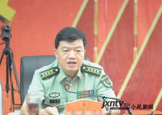 排长,教员,干事,副处长,旅政治部主任,团政委,师政治部主任,省军区