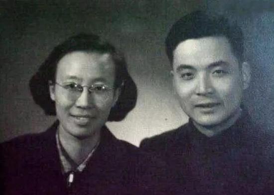 邓稼先夫人:邓稼先妻子许鹿希33年不愿搬家 因为这原因 1953年,邓稼先和许鹿希在北京结婚