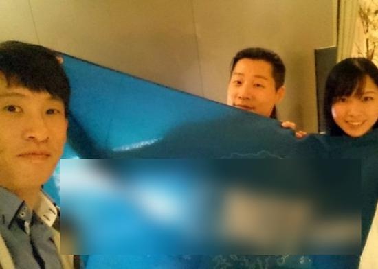 林昶佐与因作凶“占中”期间作凶齐集罪被判坐牢的香港青年梁颂恒、游蕙祯聚会照片。图自港媒
