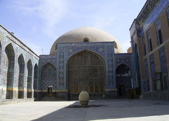 伊朗对美基地发射导弹 美会轰炸伊朗这些目标吗