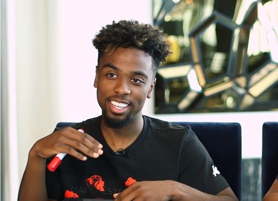 队报：马赛决定清洗中场安赫尔·戈麦斯，要求他在冬季找到新下家