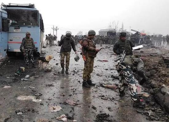 2月14日恐袭发生后，印度军方展开调查