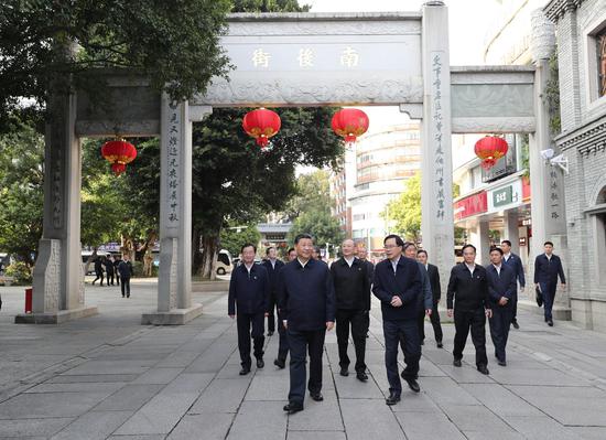 2021年3月24日下午，习近平总书记在福建省福州市考察调研。新华社记者王晔摄