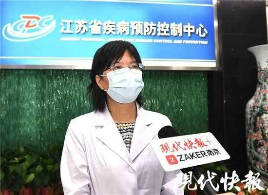 江苏省疾控中心党委副书记,副主任,主任医师徐燕