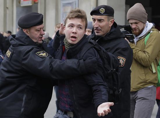 资料图：白俄罗斯警方抓捕反对派人士