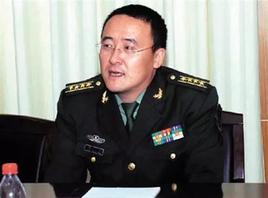 郭伯雄之子曾收百万帮人上军校 称反腐意思下得了 郭正钢