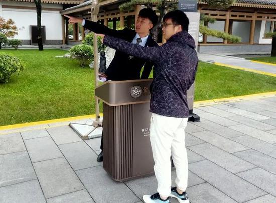 111亿元！1474万人次！