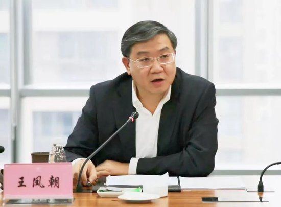 四川省委：坚决拥护党中央决定