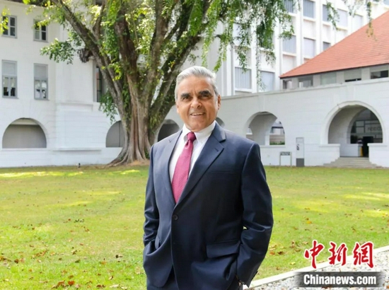 新加坡国立大学亚洲研究所特聘院士、新加坡前常驻联合国代表马凯硕（Kishore Mahbubani）。受访者供图