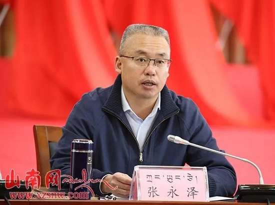 先后担任自治区环境保护厅党组副书记,厅长,山南市委书记