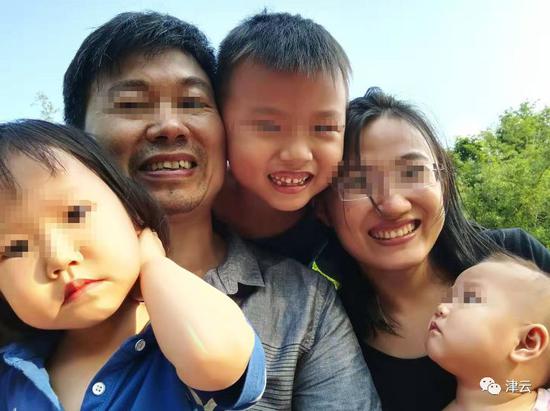 警察因超生被辞退:确有4个孩子 开除不在情理之中 薛权一家人