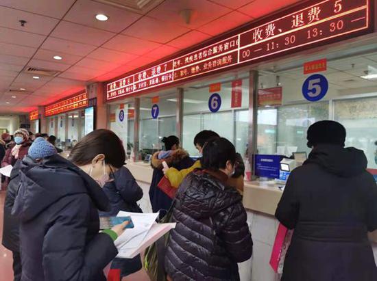 北京世紀(jì)壇醫(yī)院、平谷區(qū)跑腿掛號(hào)，省去晚上熬夜排隊(duì)的辛苦的簡(jiǎn)單介紹
