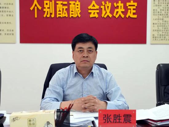 深夜官宣厅长被查