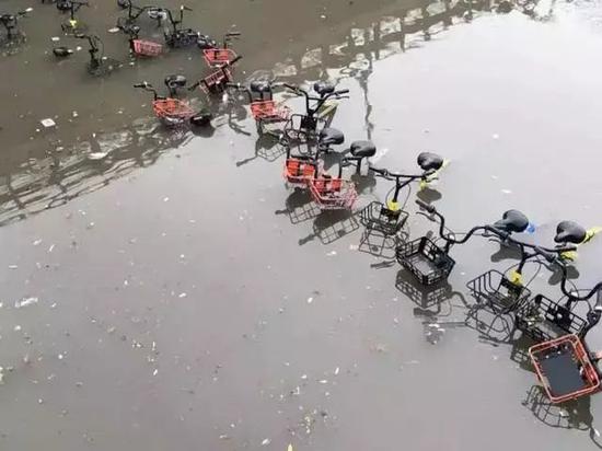 北京暴雨预警升级 最大雨量335毫米