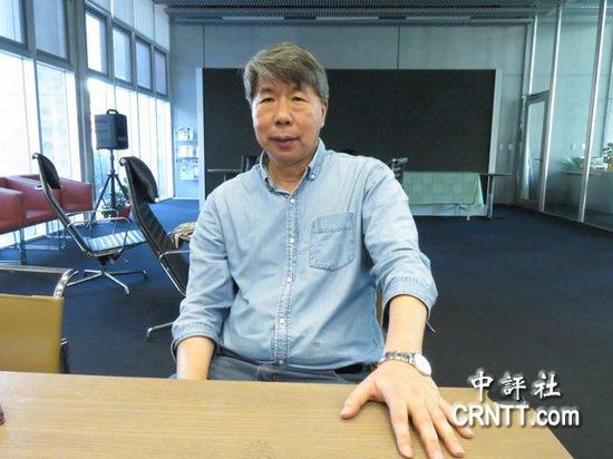 香港中评社10月18日刊登台湾大学政治学系教授,孙文学校总校长张亚中