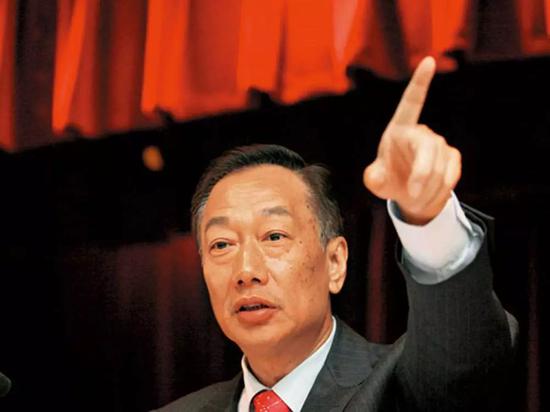 郭台铭参选台湾地区领导人 民进党遭到一万点