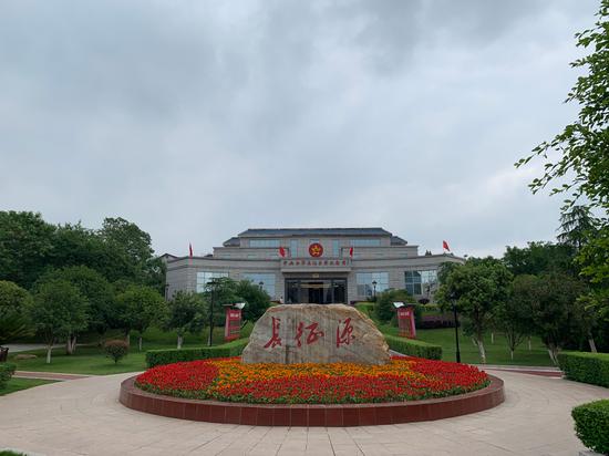 △中央红军长征出发纪念馆。(央视记者段德文拍摄)