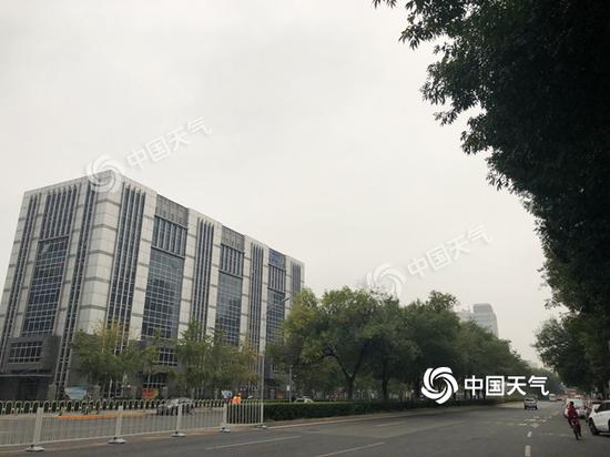 亚马逊疯狂发15款产品 语音助手Alexa全面入驻