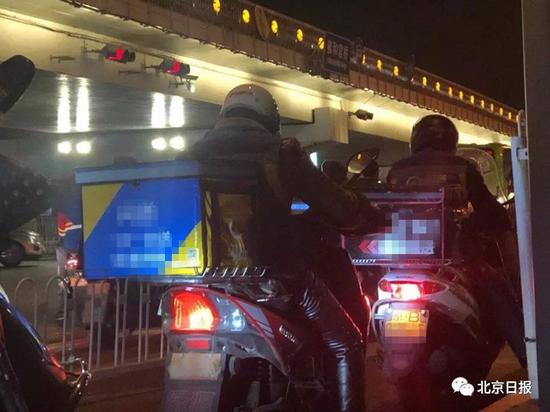 北京摩托车行:北京“京B”摩托车泛滥 呼啸背后藏着灰色产业链