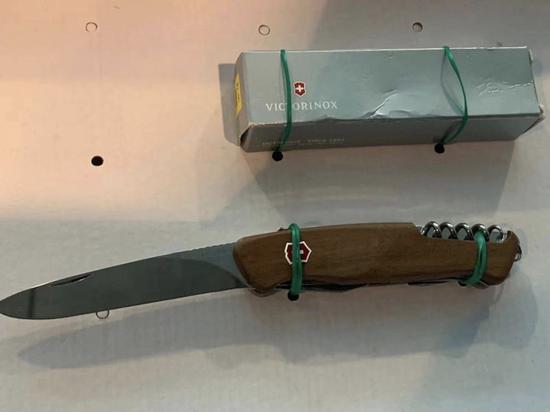 “修例风波”以来港警查获首把真枪 暴徒计划歹