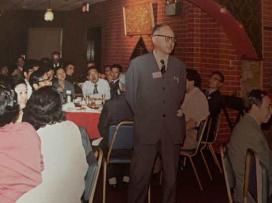 1979年，王淦昌率中国核能代表团访美