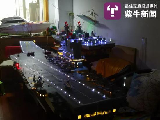 硬核手工 以山东舰为蓝本他们打造出一支航母编