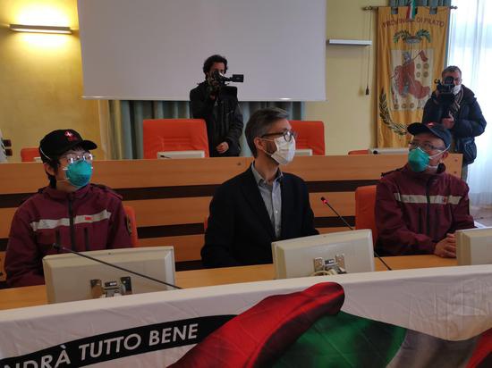 央视■中国赴意大利抗疫医疗专家组前往普拉托传授抗疫经验