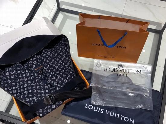  被查获的假冒国际品牌。 本文图片由警方提供