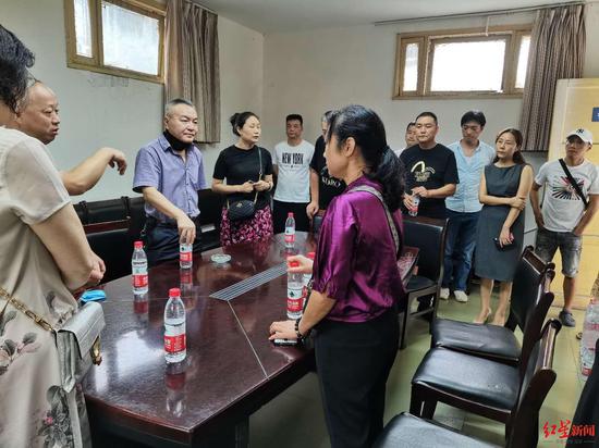 红星新闻|救人身亡的哥家属希望获救者珍惜生命：我们是一家人了