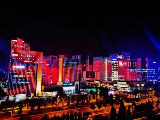 ▲2019年国庆灯光秀实景拍摄