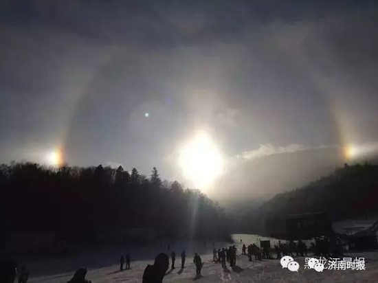 北京晚报|看！天空同时出现三个“太阳”