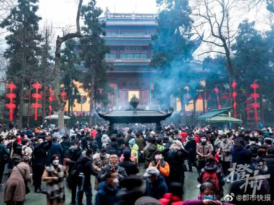 图片：杭州灵隐寺