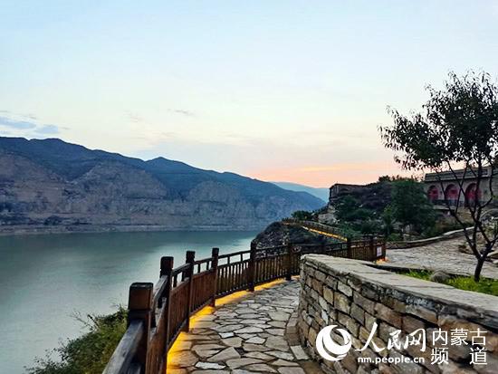 准格尔黄河大峡谷。王慧 摄