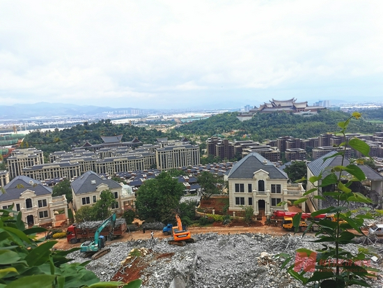 199亿楼王只剩建筑垃圾贴线开发项目人心惶惶昆明滇池拆违风暴持续
