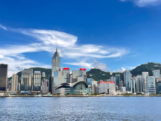  香港维多利亚港建筑（2022年6月25日摄）。新华社记者李钢摄