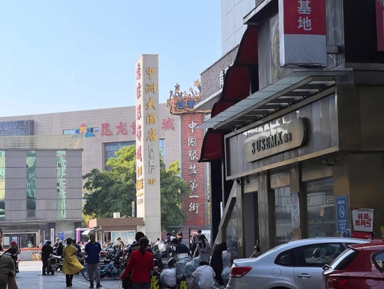 小说：青帽杵作传人遭怪尸缠身？三枚大印一出手，死人开口道真相