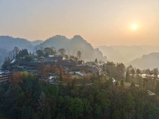 习近平总书记关切事｜十八洞村新生：走出深山 走向世界