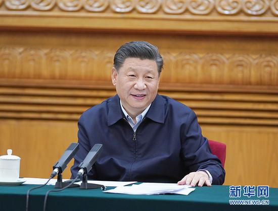 　　2020年6月2日，中共中央总书记、国家主席、中央军委主席习近平在北京主持召开专家学者座谈会并发表重要讲话。新华社记者 李学仁/摄