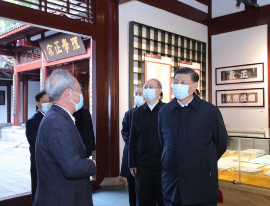 新华社记者 鞠鹏 摄