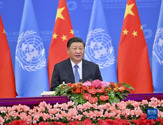 10月25日，国家主席习近平在北京出席中华人民共和国恢复联合国合法席位50周年纪念会议并发表重要讲话。新华社记者 李学仁 摄