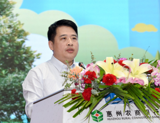 2019年,黄志豪调任惠州市委副书记,去年任广东省农村信用社联合社党委