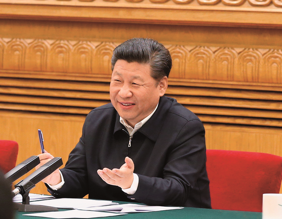 2016年4月19日，中共中央总书记、国家主席、中央军委主席、中央网络安全和信息化领导小组组长习近平在北京主持召开网络安全和信息化工作座谈会并发表重要讲话。图/新华社记者 马占成 摄